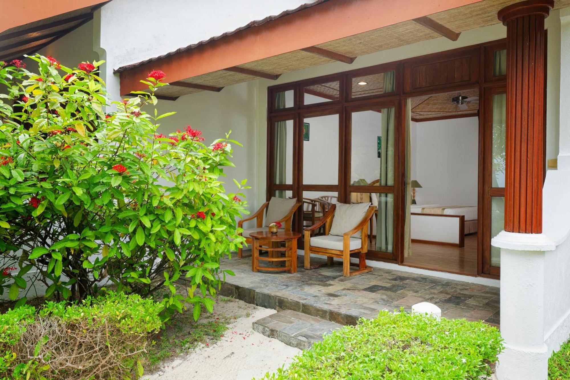 Bandos Maldives - One Way Transfer Free For Stays From 1St May Till 30Th Sept 2025 Bandos Island Luaran gambar